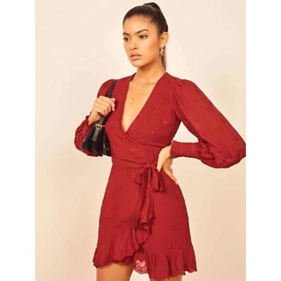 Reformation Clare Crimson Red Embroidered Eyelet Long Sleeve Wrap Dress SZ XL - Picture 1 of 16